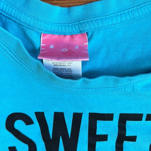 Lot of 2 Hello Kitty T Shirts Sz L 10-12 - Picture 6 of 7